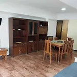 Alquilo Casa Zona La Perla