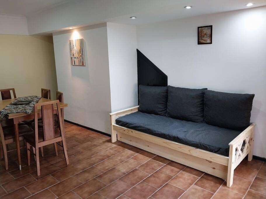 Alquilo Casa Zona La Perla Apartamento